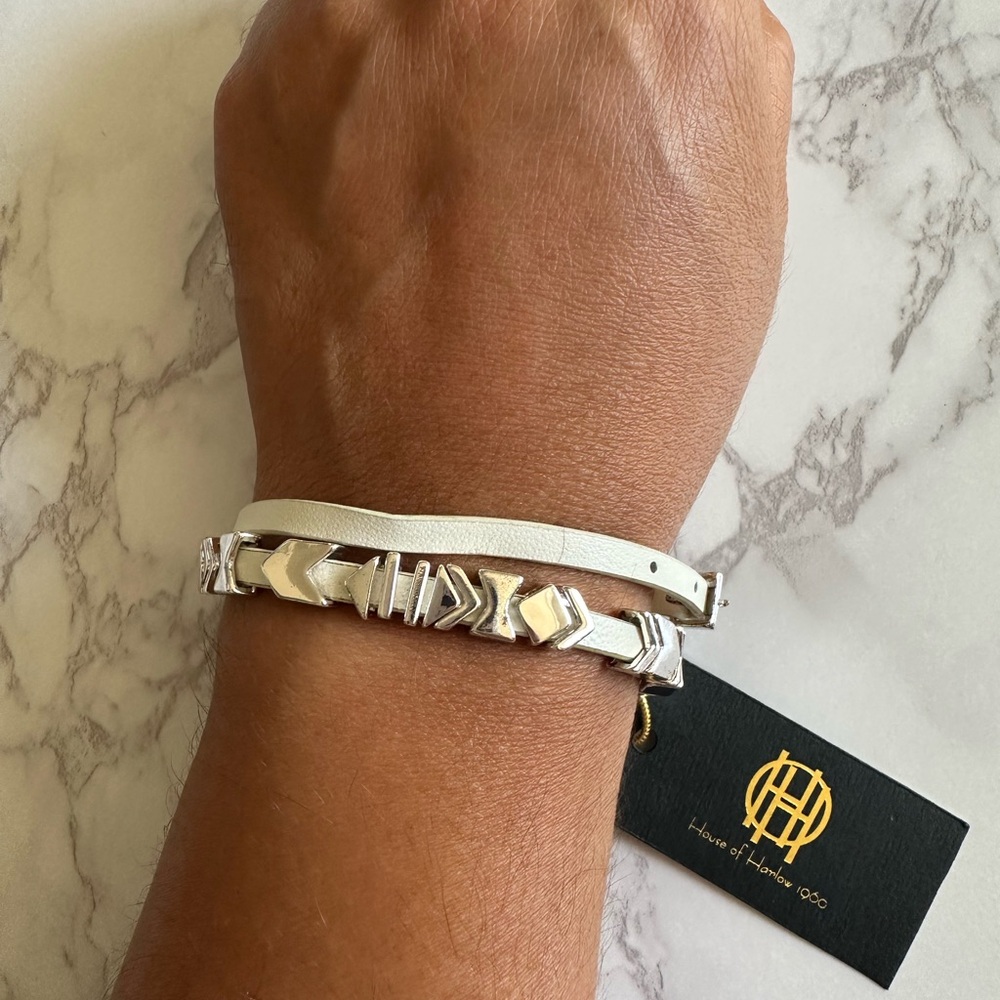 House of Harlow 1960 White and Silver Bracelet